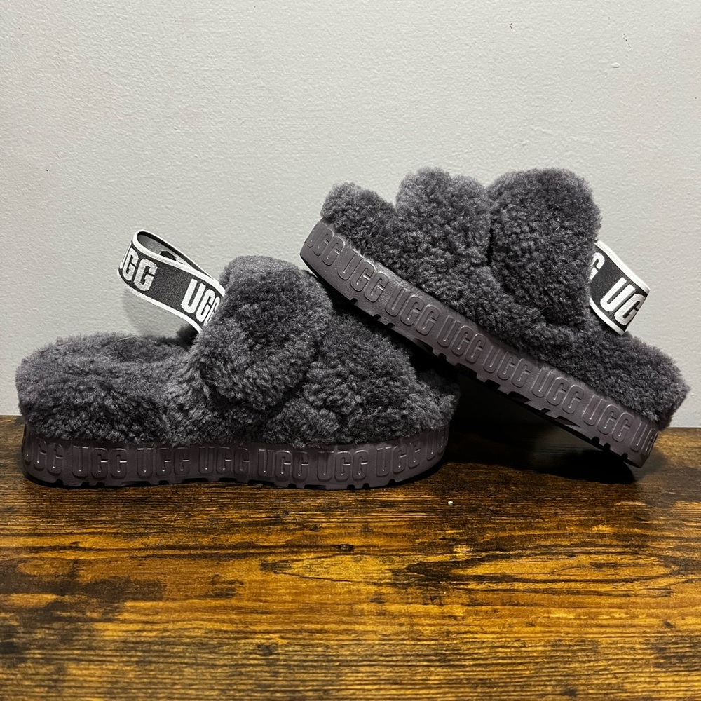 UGG Gray Fluffy Sandals